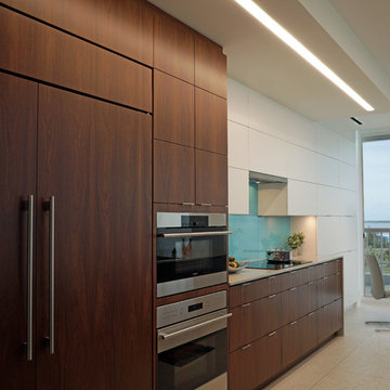 Contemporary Longboat Penthouse