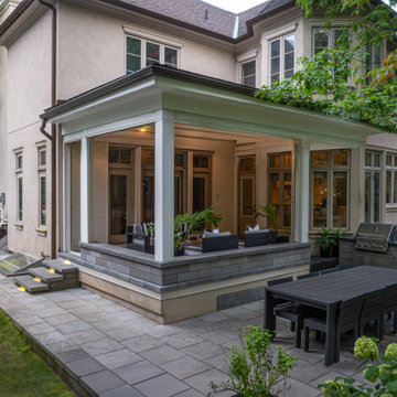 Sophisticated Outdoor Living Retreat
