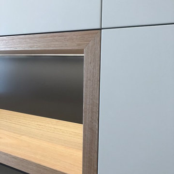 Entertainment/Buffet unit