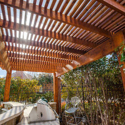 Backyard with two Polygal Covered Pergolas - Pergolas