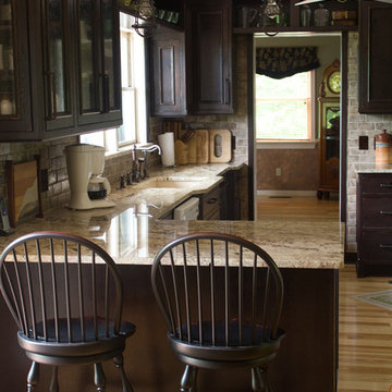 Rustic Red Oak Kitchen