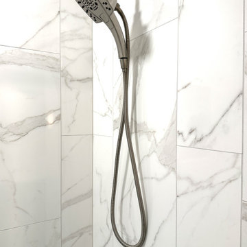 Starmark Main Bath in Peppercorn