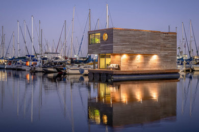 Trendy exterior home photo in Santa Barbara