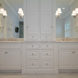 Ridgewood, NJ - Traditional - Bath - Bathroom Vanities And Sink Consoles