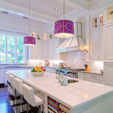 Kitchen: N Dallas
