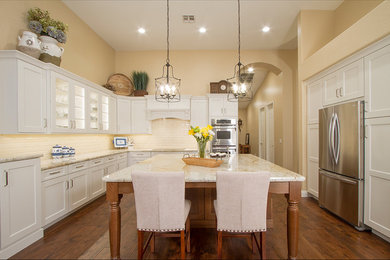 Elegant kitchen photo in Phoenix
