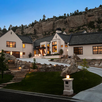 SANDSTONE VILLA