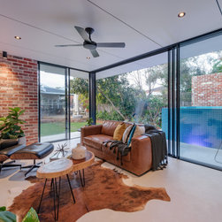 North Perth Pool House - Windows And Doors