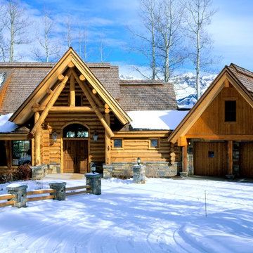 Mountain Log Home