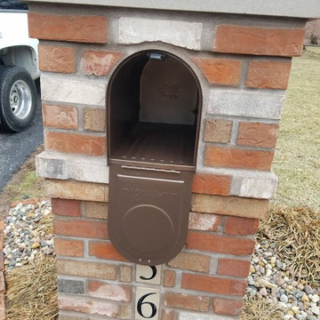 Brick Mailbox in Creve Coeur, Mo