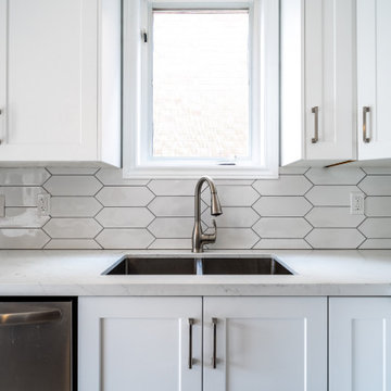Oakville Reface + Kitchen Addition