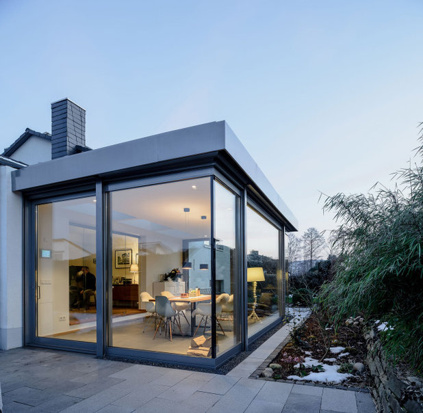 Modern  by Scharrer Architektur GmbH