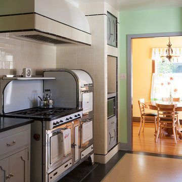 A "New" 1920's Kitchen