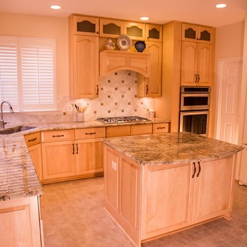 Custom Maple Traditional Style Kitchen in Sterling Virginia