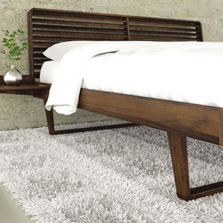 Countour Bed in walnut - Beds