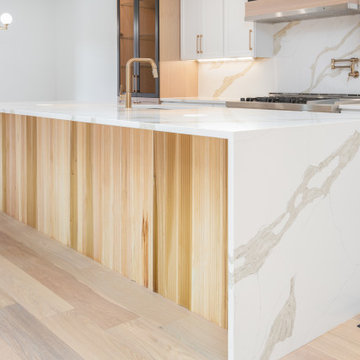 Calacatta Leon Gold Quartz