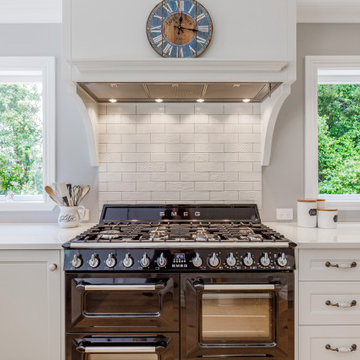 Farmhouse Style Kitchen