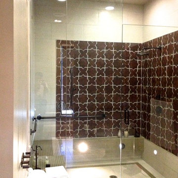 Spanish/Modern Bath