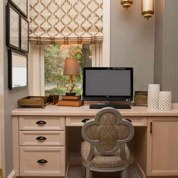 FEMININE OFFICE RETREAT