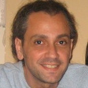 Uri Twigs foto