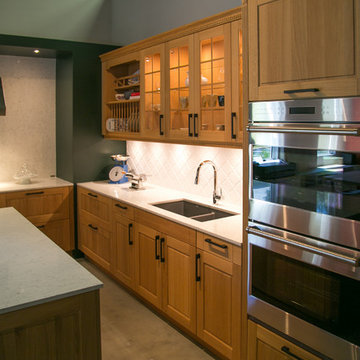West Palm Beach | German Black Forest Oak Kitchen