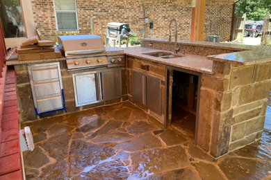 Patio - patio idea in Austin