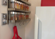 where please c a n I purchase this hanging spice rack with hanging hoo