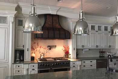 Example of a classic kitchen design in Other