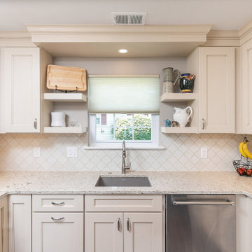 Condo Kitchen - Mount Laurel