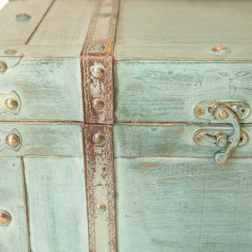 Accessories Liven Up A New Home
