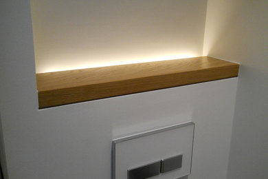 Photo of a contemporary bathroom in London.