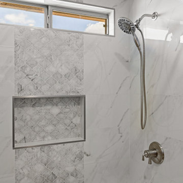 Jami & Scott’s Guest Bathroom