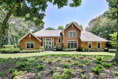 Exterior home idea in New York