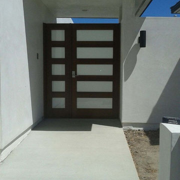 Modern Wood Custom Gates by Garden Passages