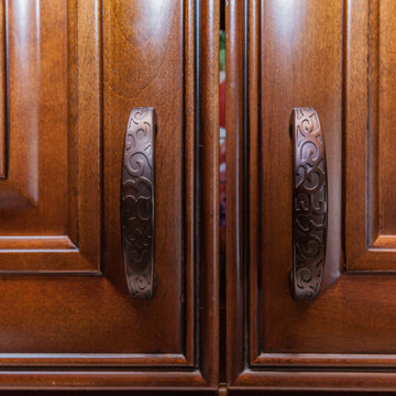 Glazed Brown Kitchen Cabinets