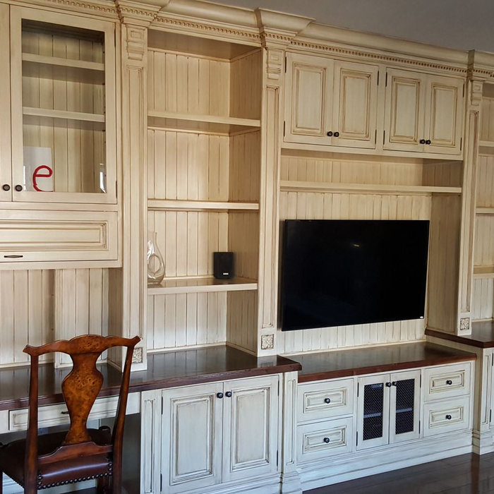 Home design - traditional home design idea in DC Metro