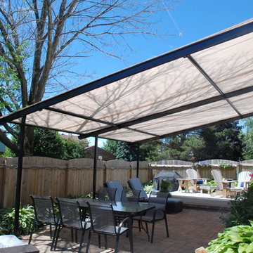 Motorized Retracting Canopy