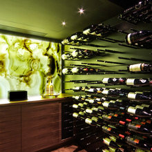 WINE ROOM