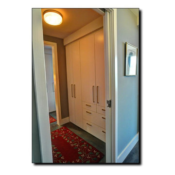 Custom Closet System