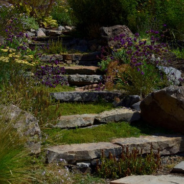 Native Garden Dry Stacked Steps