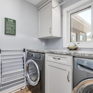 Maple & White Lacquer Traditional Kitchen