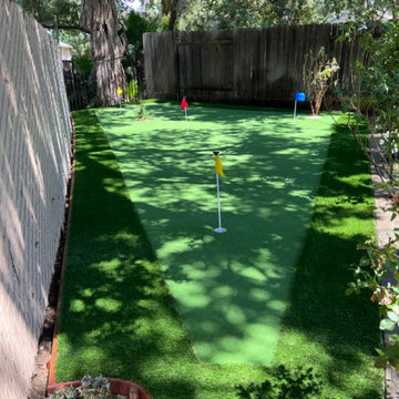 Dark Olive Putting Green With Arizona Pro Fringe