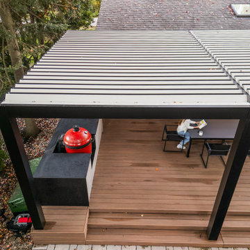 Cantilever pergola