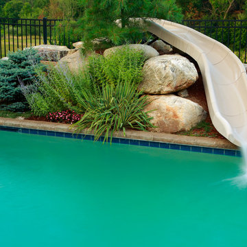 Londonderry, NH Pool, Patio & Outdoor Kitchen Design and Build