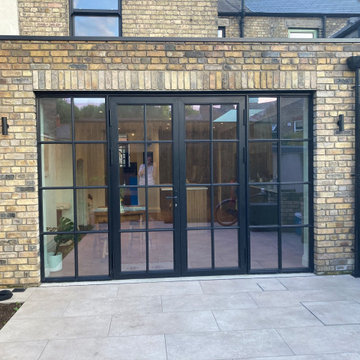 Mountshannon Period Red Brick