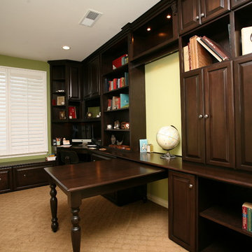 Custom Offices without Wallbeds