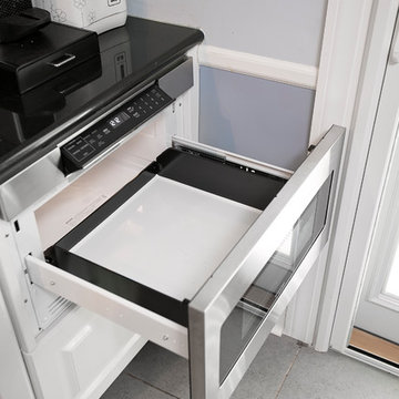 Kitchen & Closet Organization -- Lawrence, New York