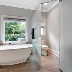 Cotton Master Bathroom - Bath Products