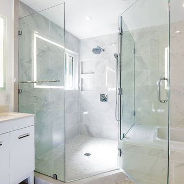 Bright Contemporary Master Bath