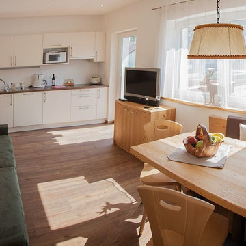 Oswald Apartments